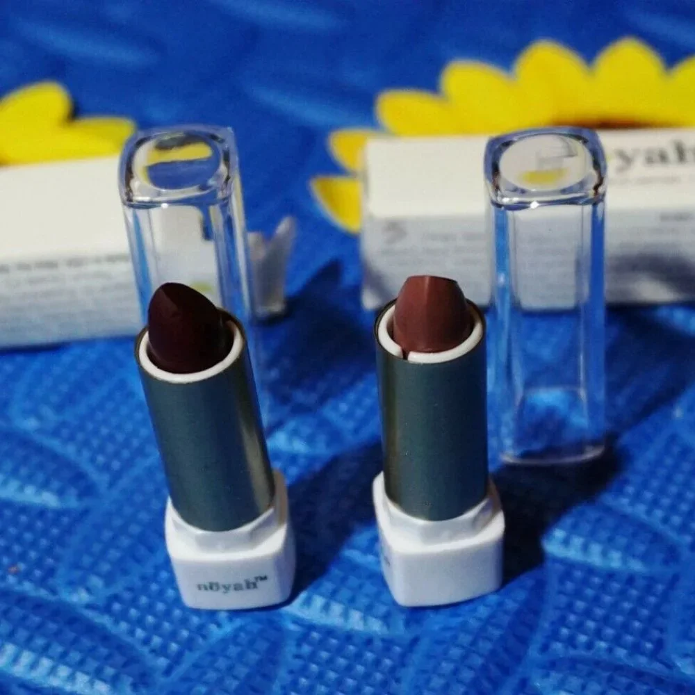 LOT Noyah Natural Lipstick SMOKE & CURRANT NEWS